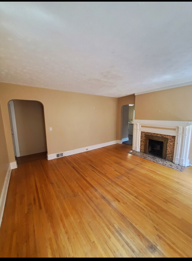 Building Photo - 96 Rutgers St