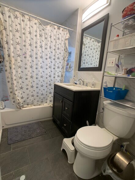 Building Photo - 120 Nonantum St