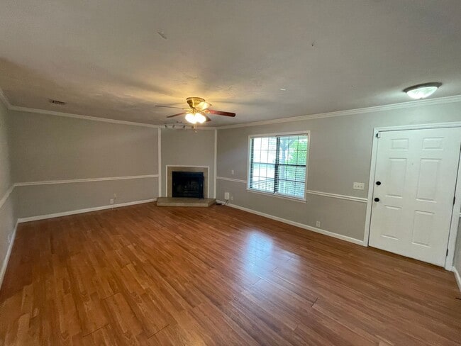 Building Photo - Pool Home in Killearn Acres