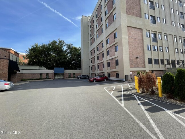 Building Photo - 192 Erie Blvd