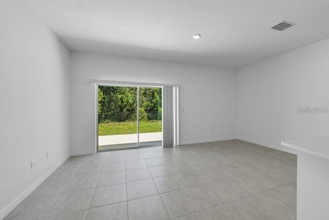 Building Photo - 15148 Cuzcorro Ct