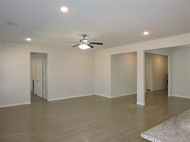 Building Photo - 2100 Penn St