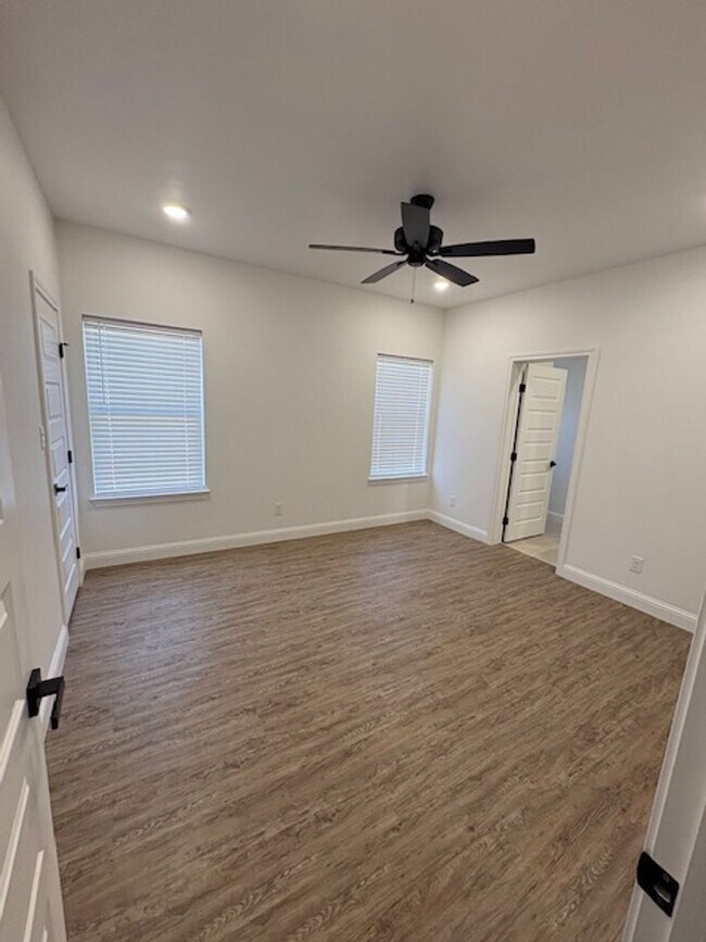 Building Photo - 376 Kristie Path