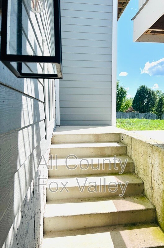 Building Photo - 3078 Longcommon Pkwy