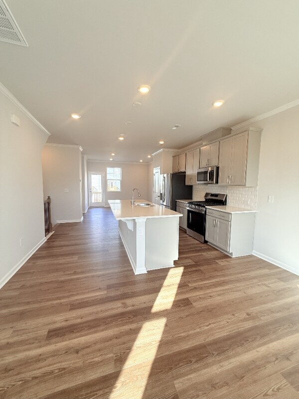 Building Photo - 308 Carolina Spgs Blvd