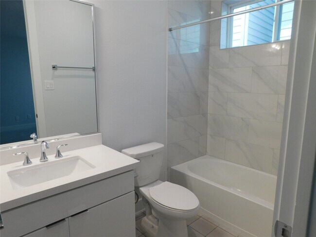 Building Photo - 4223 Eli St