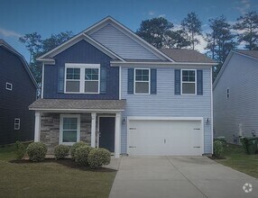 Building Photo - Beautiful 5 Bedroom 3 Full Bath