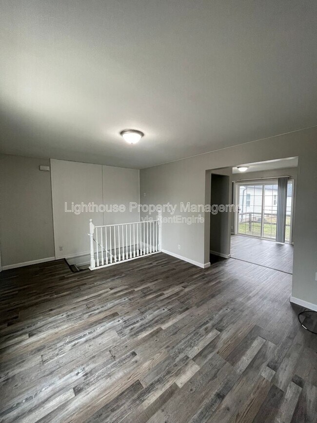 Building Photo - 2130 Miller Rd