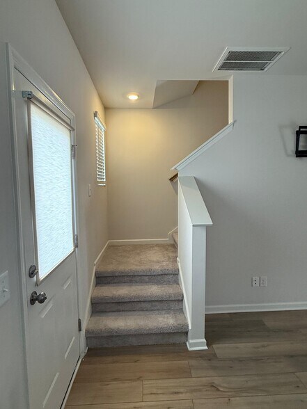 Building Photo - 2526 Drumwright Way