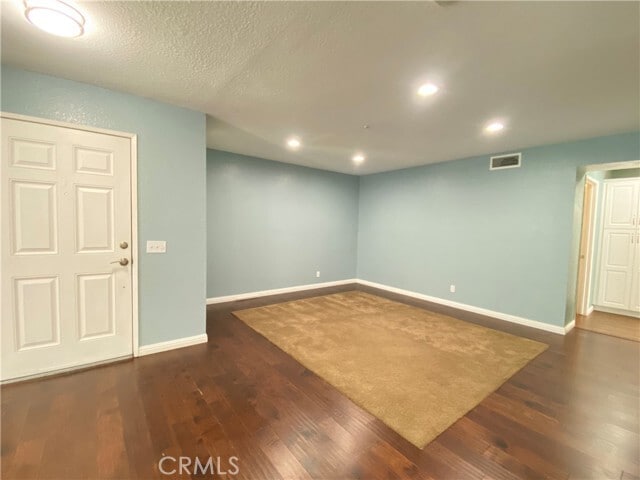 Building Photo - 971 Saltcoats Dr
