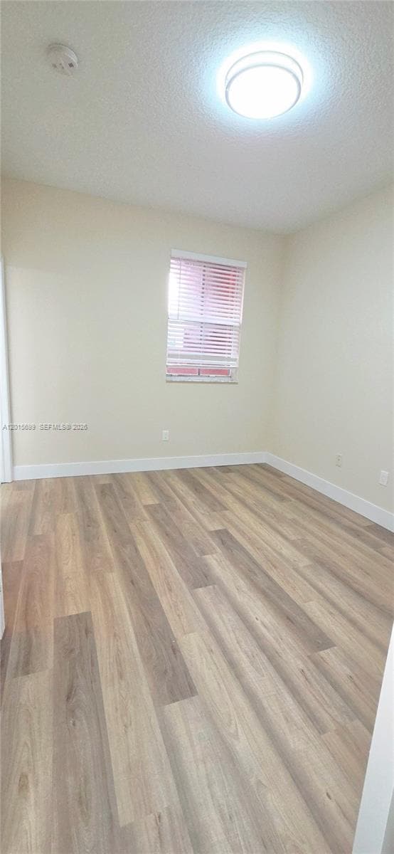 Building Photo - 4950 Tradewinds Ter