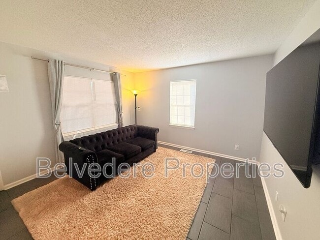 Building Photo - 415 N Dudley St