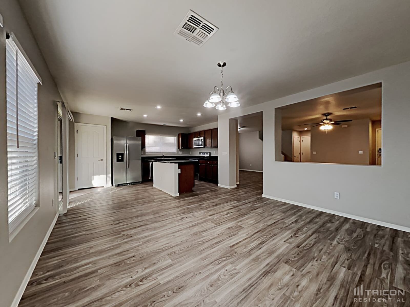 Building Photo - 40268 W Helen Ct