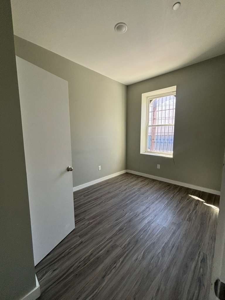 98 Clinton Ave 101B - 88 Clinton Ave