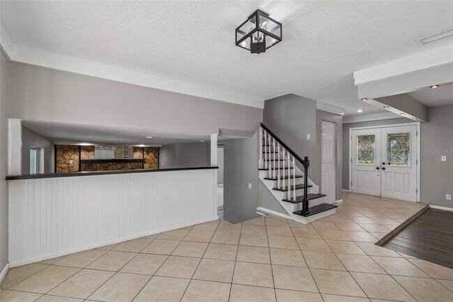 Building Photo - 7111 Gateway Ct