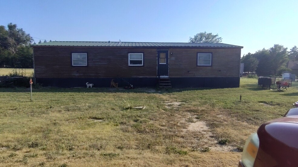 Building Photo - 412 N Edwards St