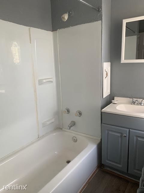 Building Photo - 5 br, 2 bath Townhome - 1428 N Eden St
