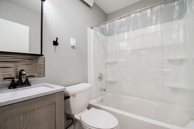 Building Photo - 3512 Dodge St