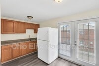 Building Photo - 861 Kingsford Rd