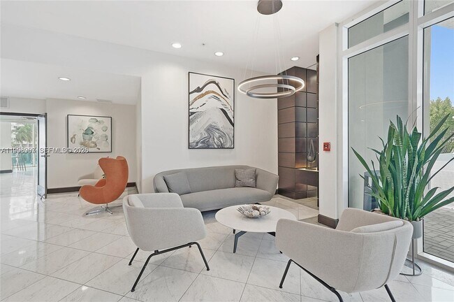 Building Photo - 1881 NE 79th St