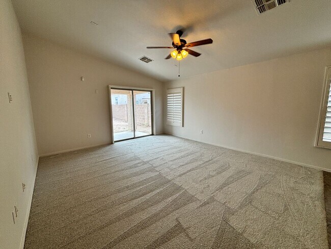 Building Photo - 3559 W Lost Village Ln