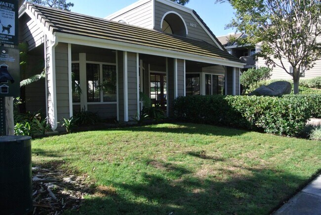 Building Photo - Downstairs Condo in the Shadowridge Aspens Community!~ Shadowridge