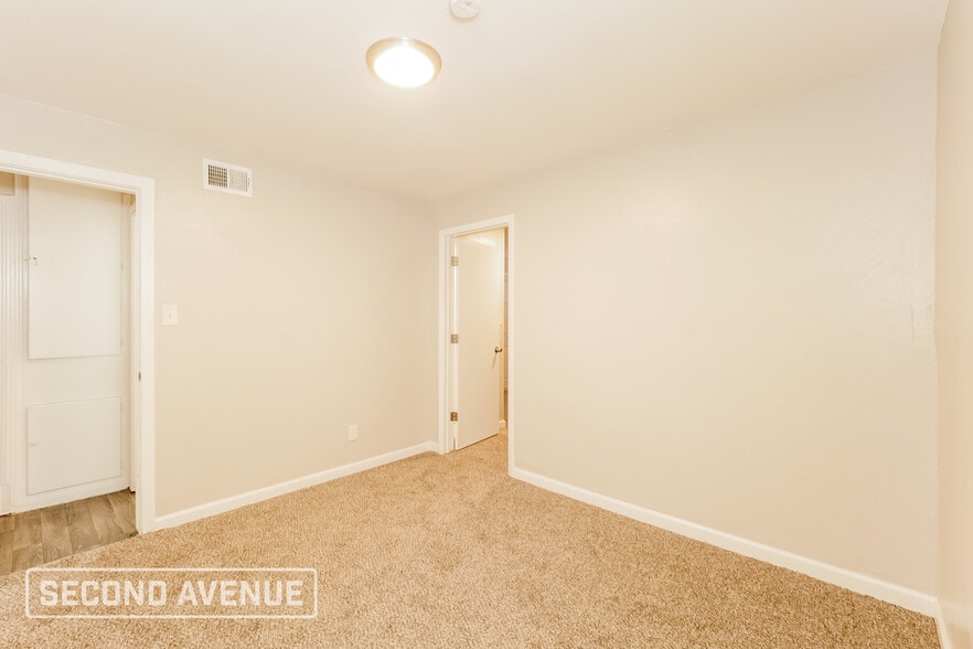 Building Photo - 7240 Agnes Ave