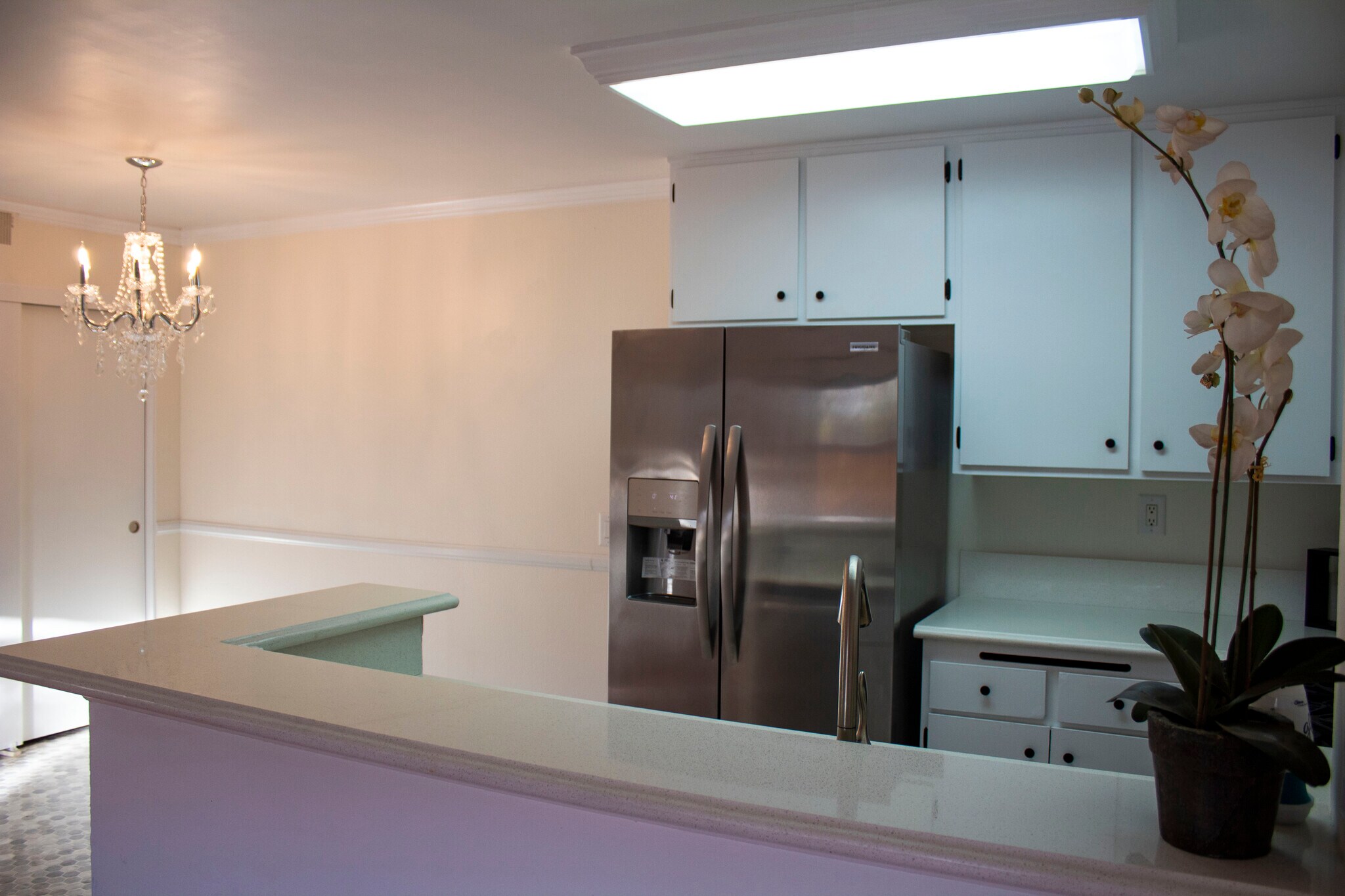 Kitchen - 18752 Mandan St #1001