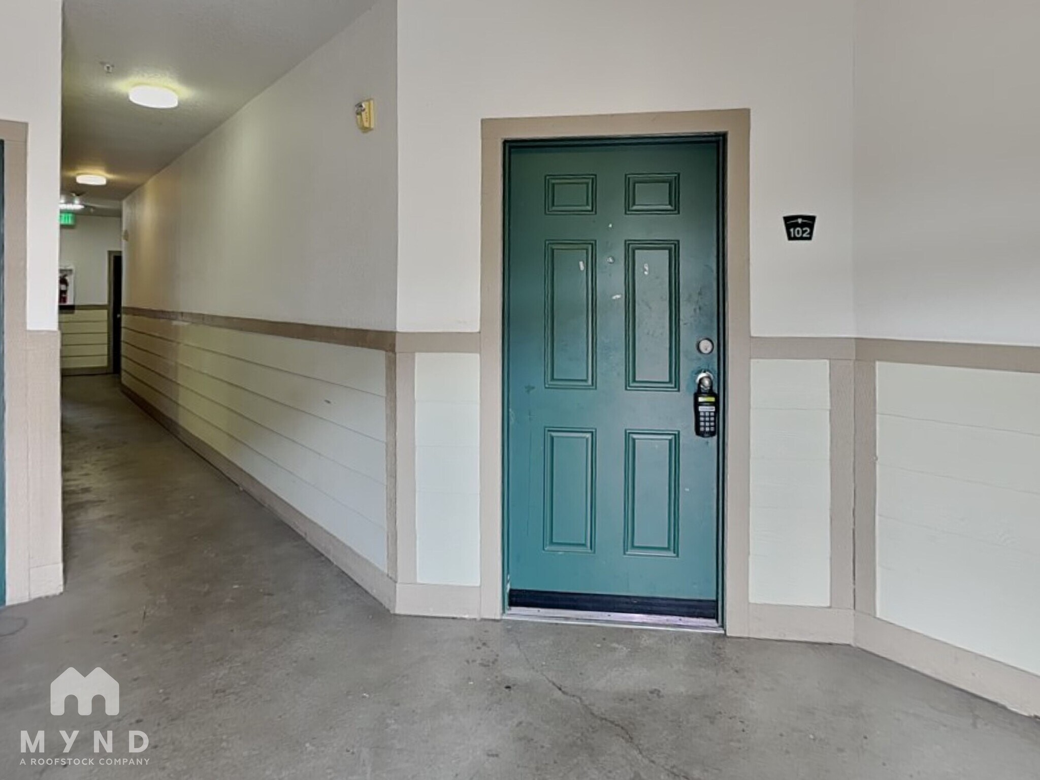 Building Photo - 3854 S Dayton Way