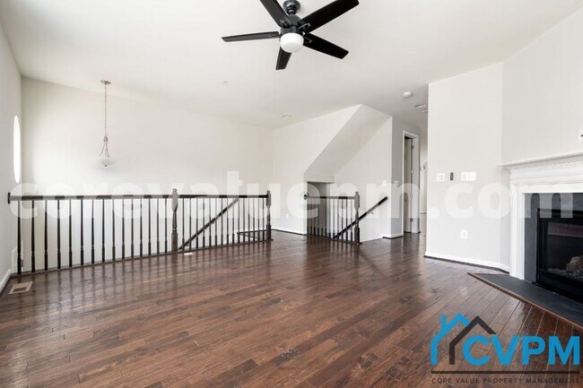 Building Photo - 128 Merlot St