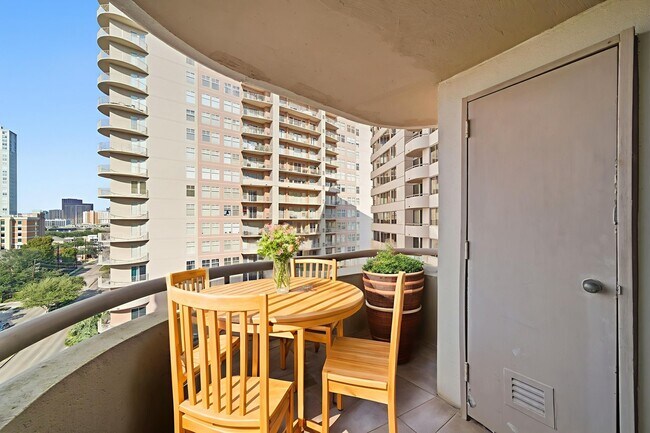 Building Photo - 3525 Sage Rd