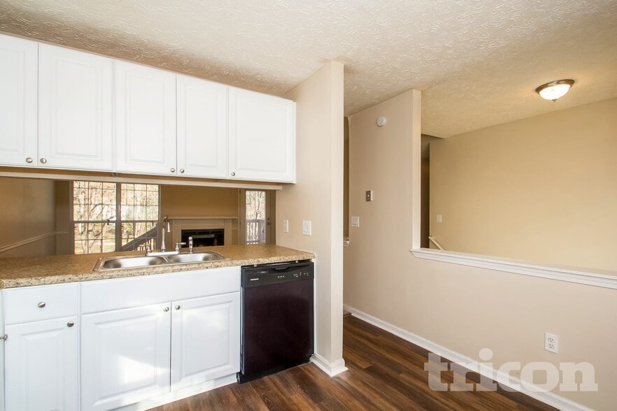 Building Photo - 5020 Millers Glen