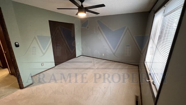 Building Photo - 1706 Palmer Dr