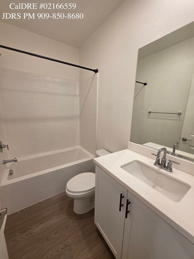 Building Photo - Price Lowered! Rancho Cucamonga 3 Bedroom Condo