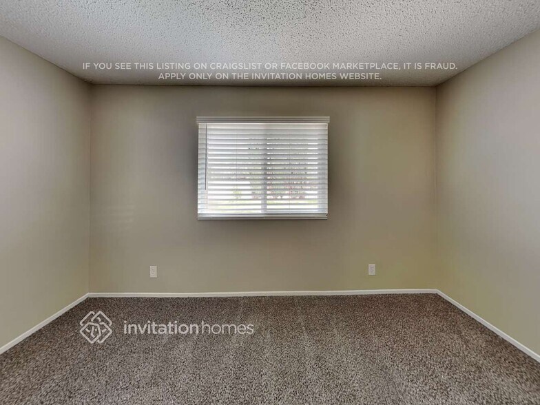 Building Photo - 9702 Forest Ave