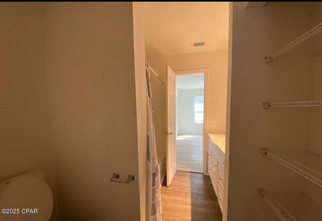 Building Photo - 4455 W 19th St