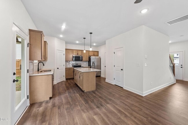 Building Photo - 360 Maidenhair Pl