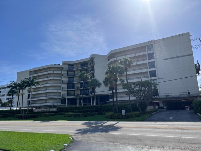 Building Photo - 3610 S Ocean Blvd