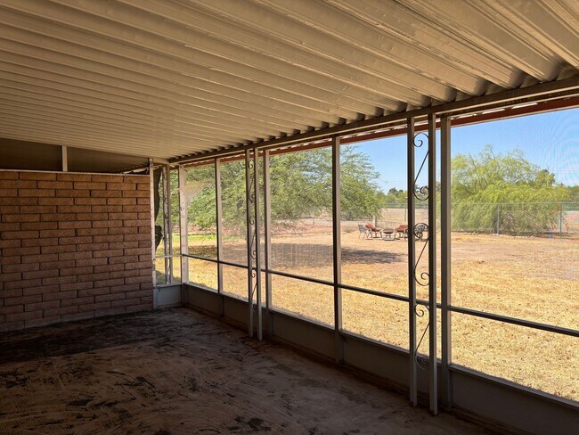 Building Photo - 55+ Single level home - Community Pool