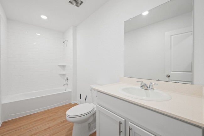 Building Photo - 18950 Panzini Dr