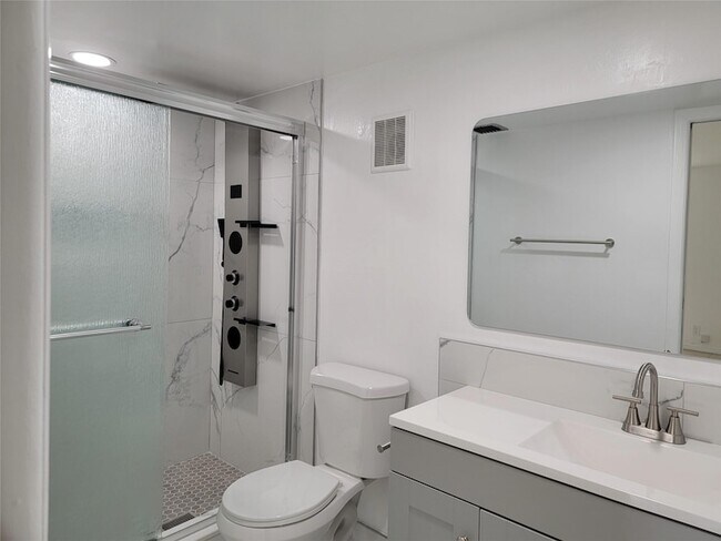 Building Photo - 3341 NW 47th Terrace