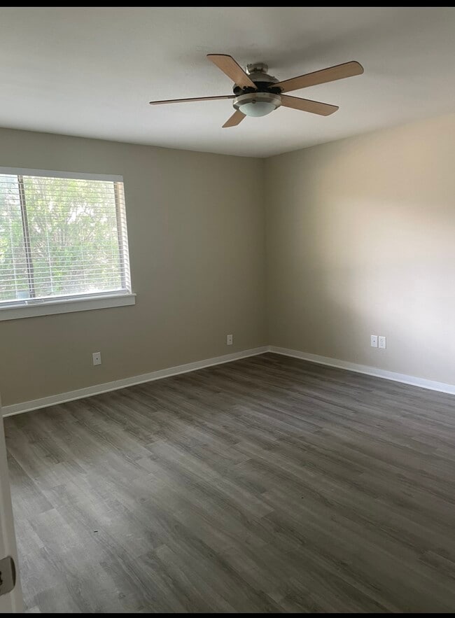 Building Photo - 6656 Montauk Dr