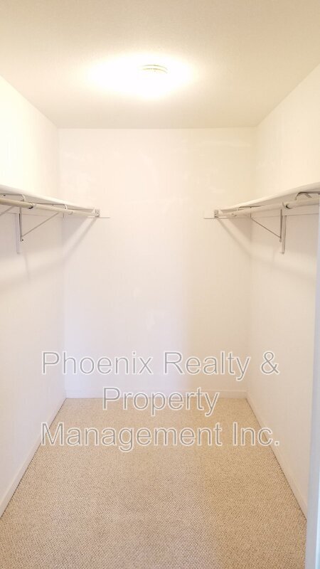 Building Photo - 33 S Boulder Cir