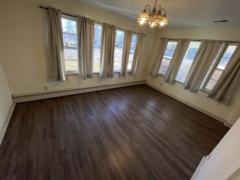 Dining room - 4401 Haffner Dr