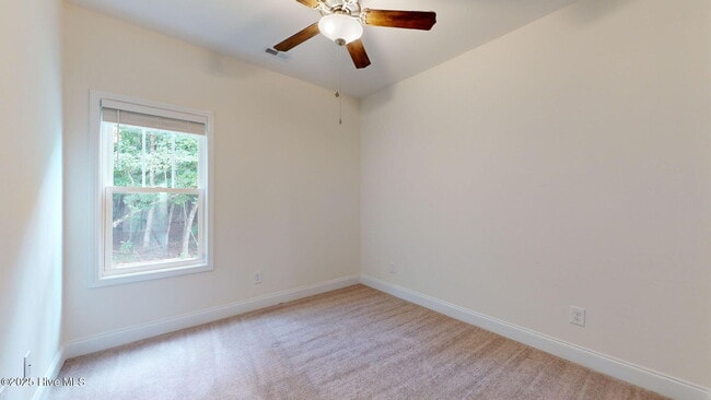Building Photo - 1303 Dan Owen Dr