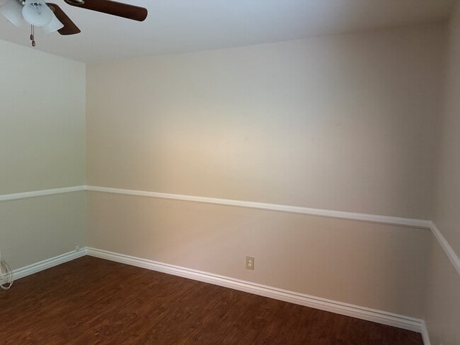 Building Photo - 20279 Green Hill Ln