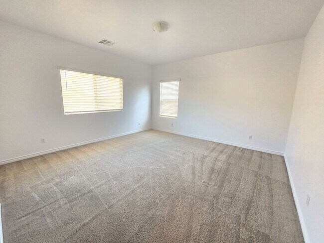 Building Photo - 2868 Amphion Ct