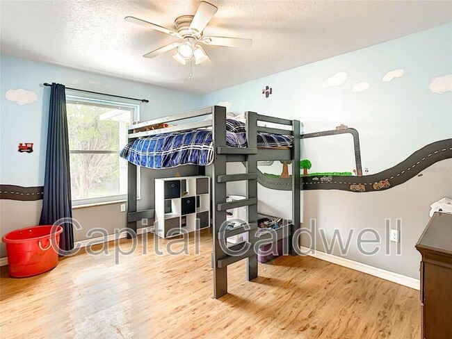 Building Photo - 4838 Grandview Ave