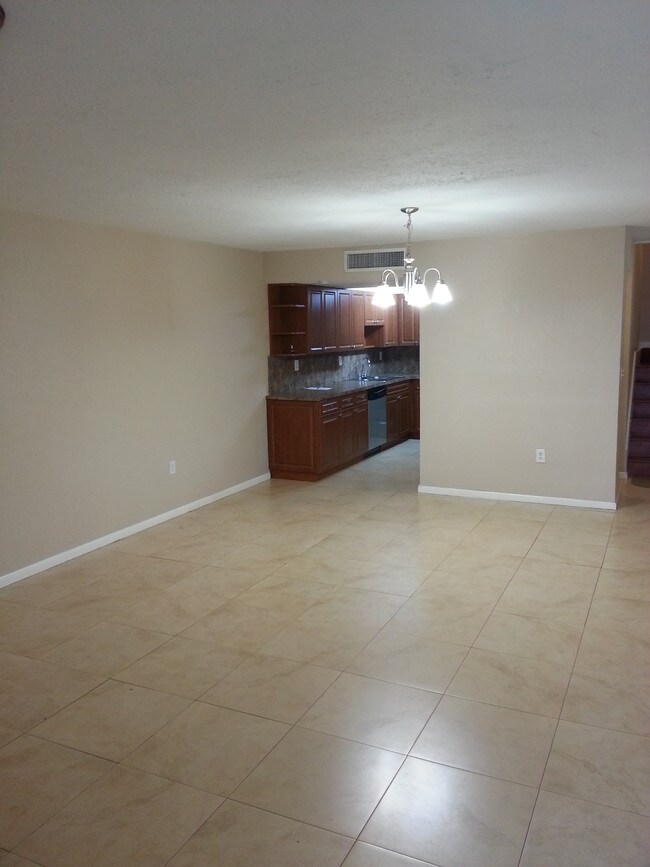 Building Photo - 14377 SW 97th Terrace