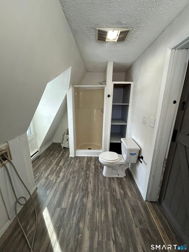 Building Photo - 168 High St